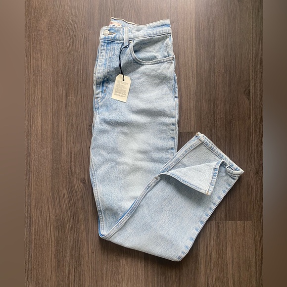 Levi’s Jeans - Picture 1 of 5